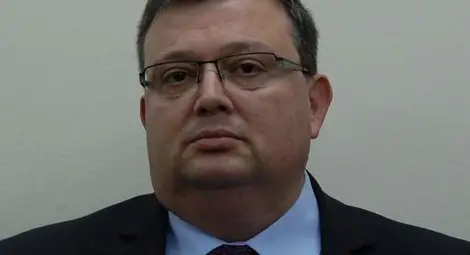 Сотир Цацаров: Извеждането на министрите с автобус е голяма грешка