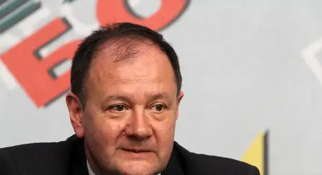 Миков: Безумното унищожаване на държавните железници трябва да спре Миков: Безумното унищожаване на държавните железници трябва да спре