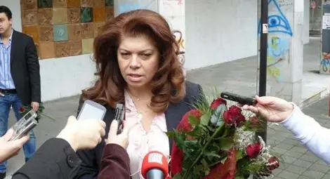 Илияна Йотова: Българските политици изостават от гражданите