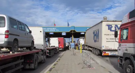 5.3 милиона леки коли и 2.3 милиона камиона минават през Русе за година