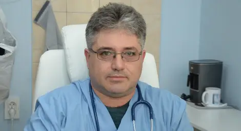 Д-р Айдън Джиниев