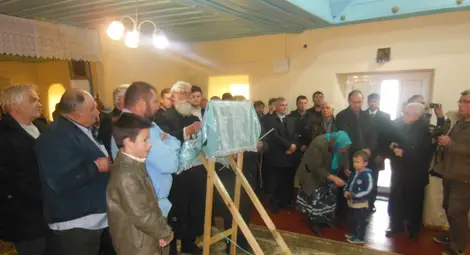 Нов кръст за годишнината на единствената старообрядна руска църква в Татарица