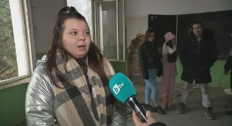 Ученици от с. Бъзън искат да откупят и ремонтират местното училище