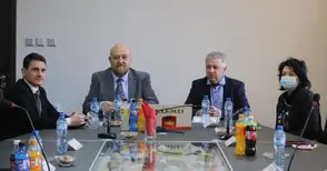 Анатоли Станев започна обиколката на областта с Борово и Бяла