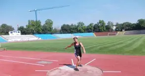 Атанаска скъсва със спорта едва на 23. И на 41 отново е в елита на Европа