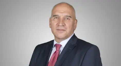 Левон Хампарцумян се оттегля от Уникредит Булбанк Левон Хампарцумян се оттегля от Уникредит Булбанк