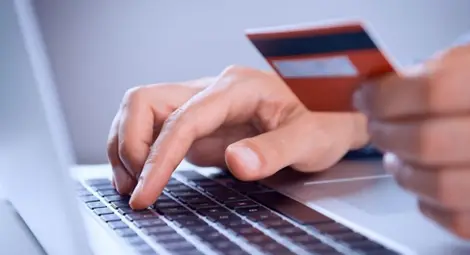 Банка попарила клиент с 90 000 лева удръжки за такси от сметката