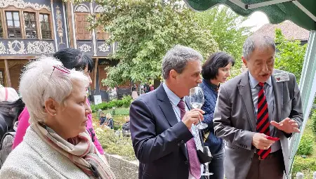 Проф. Пламен Моллов и Любозар Фратев дадоха старт на &bdquo;Вино и гурме&ldquo;