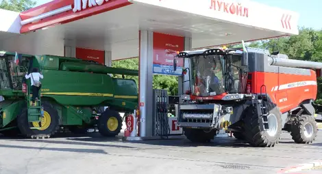 Земеделците след дългото зареждане: Това е само демонстрация, готови сме да затваряме пътища и граници