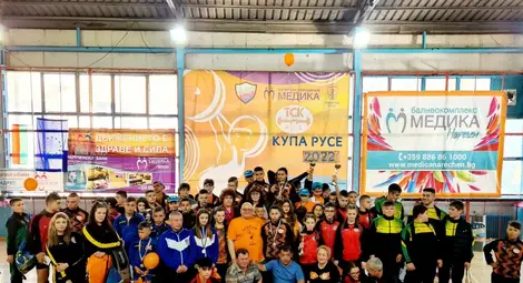 Младите тежкоатлети на &bdquo;Русе&ldquo;  затвърдиха реномето на клуб №1 у нас