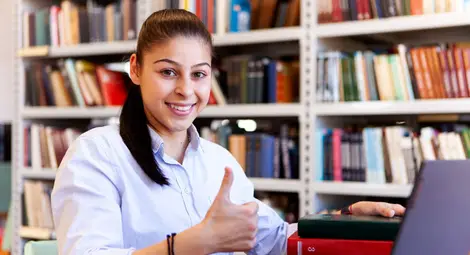 УХТ приема документи за втората предварителна кандидатстудентска сесия