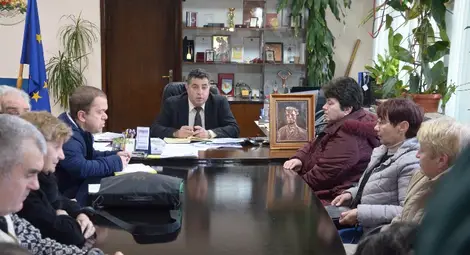 Хора с увреждания: Защо допълнително ни тормозят с реформата на ТЕЛК