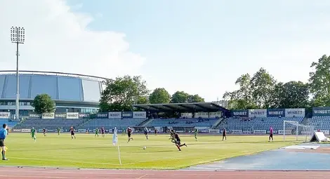 Дузпа: Абсурдът с 200 зрители в Русе срещу &bdquo;само&ldquo;  52 000 на мач в полската Втора лига