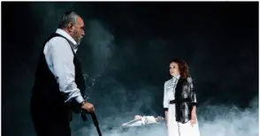 Христо Мутафчиев и Бойка Велкова откриват театралния декември в Русе