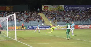 Шампионът нe даде шанс на „Дунав”