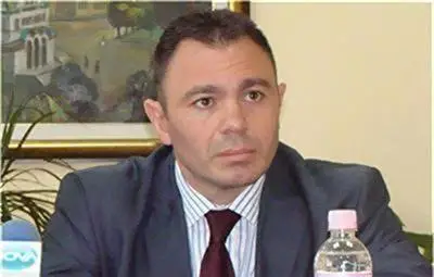 Шефове от полицията търсили Сертов в Гърция Шефове от полицията търсили Сертов в Гърция