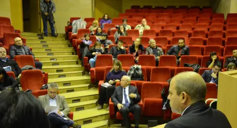 Стоилов оптимист за Спортната зала