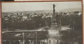 Преди 110 години: Градската градина разпъната на кръст като място на порока и разврата