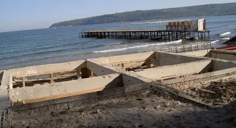 Депутатите ще гласуват удължаване на срока за строителство по Черноморието Депутатите ще гласуват удължаване на срока за строителство по Черноморието