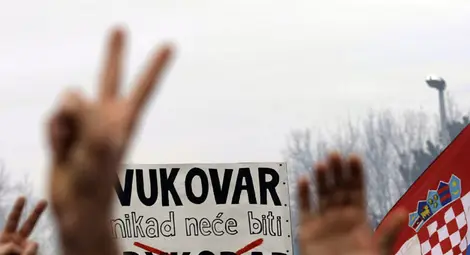 Сблъсъци във Вуковар заради надписи на кирилица 