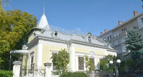 1.5 милиона ще връщат стария блясък на Симеоновата къща