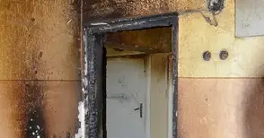 Патрулка предотврати пожар в жилищен блок