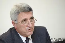 Кошмарният уикенд на един зам.-министър - двама души умират в ръцете му 