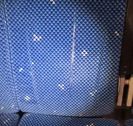 Нарязаха нови седалки във влак на БДЖ при първото му пътуване