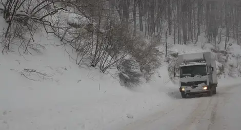 Спряха движението на товарни автомобили през ГКПП-Капитан Андреево