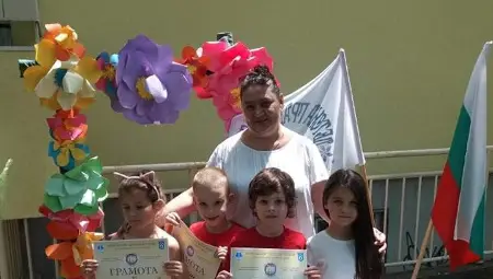 Наградиха русенски деца за съпричастност към &bdquo;Ангелите от Лим&ldquo;