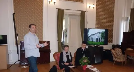 Архимандрит Виктор събра в книга пълната история на русенските храмове