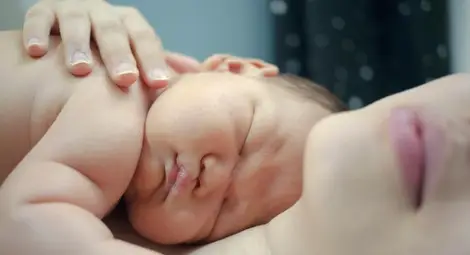 Бебе с антитела срещу COVID-19 се роди в Сингапур