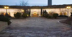 „Монбат“ поиска обратна продажба на 54% от „Левента“ на „Приста Ойл Холдинг“