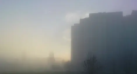 Газ от сметището допълнил мъглата с неприятна миризма