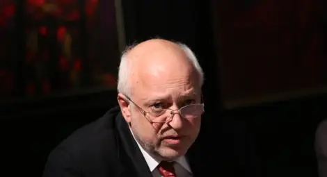 Министърът на културата приема оставките на директорите на НДК