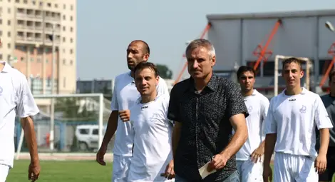 Богомилов на мач с &bdquo;Дунав&ldquo; срещу &bdquo;Дунарея&ldquo; в Гюргево. 