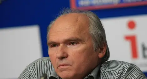 Иван НИКОЛОВ