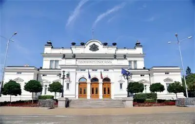 ГЕРБ дава 5 комисии на РБ, 2 на патриотите и по 1 на другите