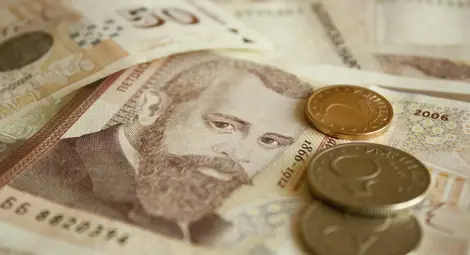 Над 5 млн. българи живеят с доход по-малък от необходимия за издръжка на живота