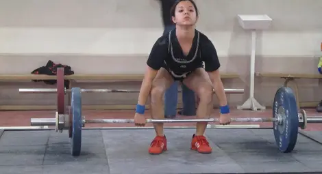 27 млади тежкоатлети на &bdquo;Русе&ldquo; на тест към държавни призове