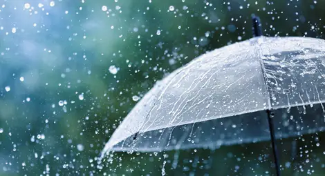 Облачно и дъждовно днес, слънцето се връща през уикенда