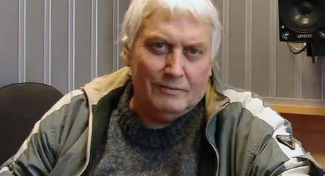 Трима пребиха писателя Владо Даверов след реч за "чудовището ДС"