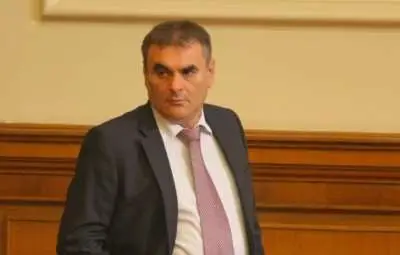 Глобите за таксиджиите може да скочат двойно 