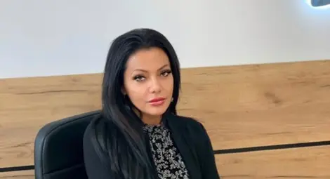 Диана БАЛКАНДЖИЕВА Диана БАЛКАНДЖИЕВА