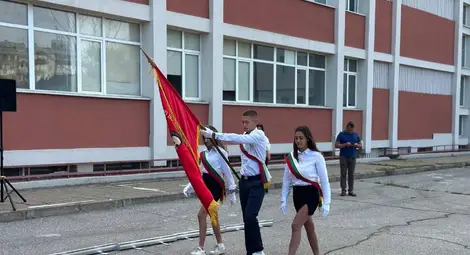 71 нови ученици прекрачиха прага на Спортното училище в Русе 71 нови ученици прекрачиха прага на Спортното училище в Русе