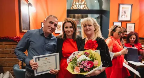 &bdquo;Коледа в кутия&ldquo; зарадва русенски деца с подаръци от Франкфурт