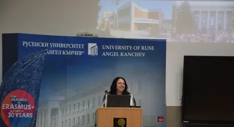 Русенският университет поздрави на официална среща Еразъм студентите