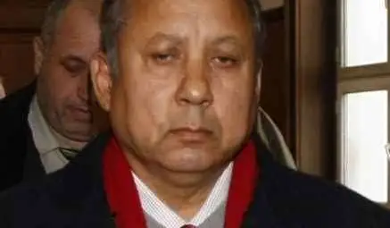 Смениха ефективната присъда на ексдепутата Томов с условна