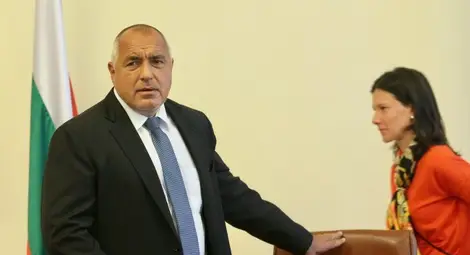 Шефката на кабинета на Борисов с COVID-19, премиерът е под карантина