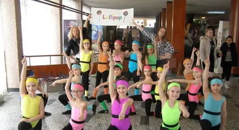 Балерините от „Импулс“ със 7 приза от фестивал Балерините от „Импулс“ със 7 приза от фестивал